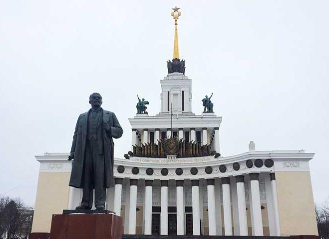 Какой смысл вкладывают обществоведы в понятие налоги